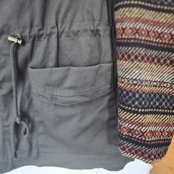 Mossimo Supply Co. Women's Olive Utility Jacket with Patterned Sleeves Size XL - Picture 6 of 16